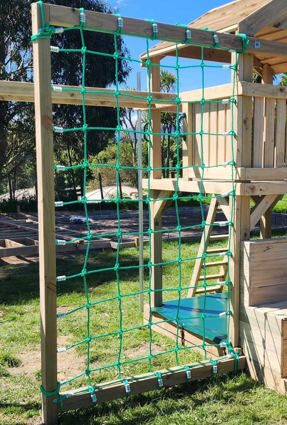Climbing Net – Ultimate Playgrounds
